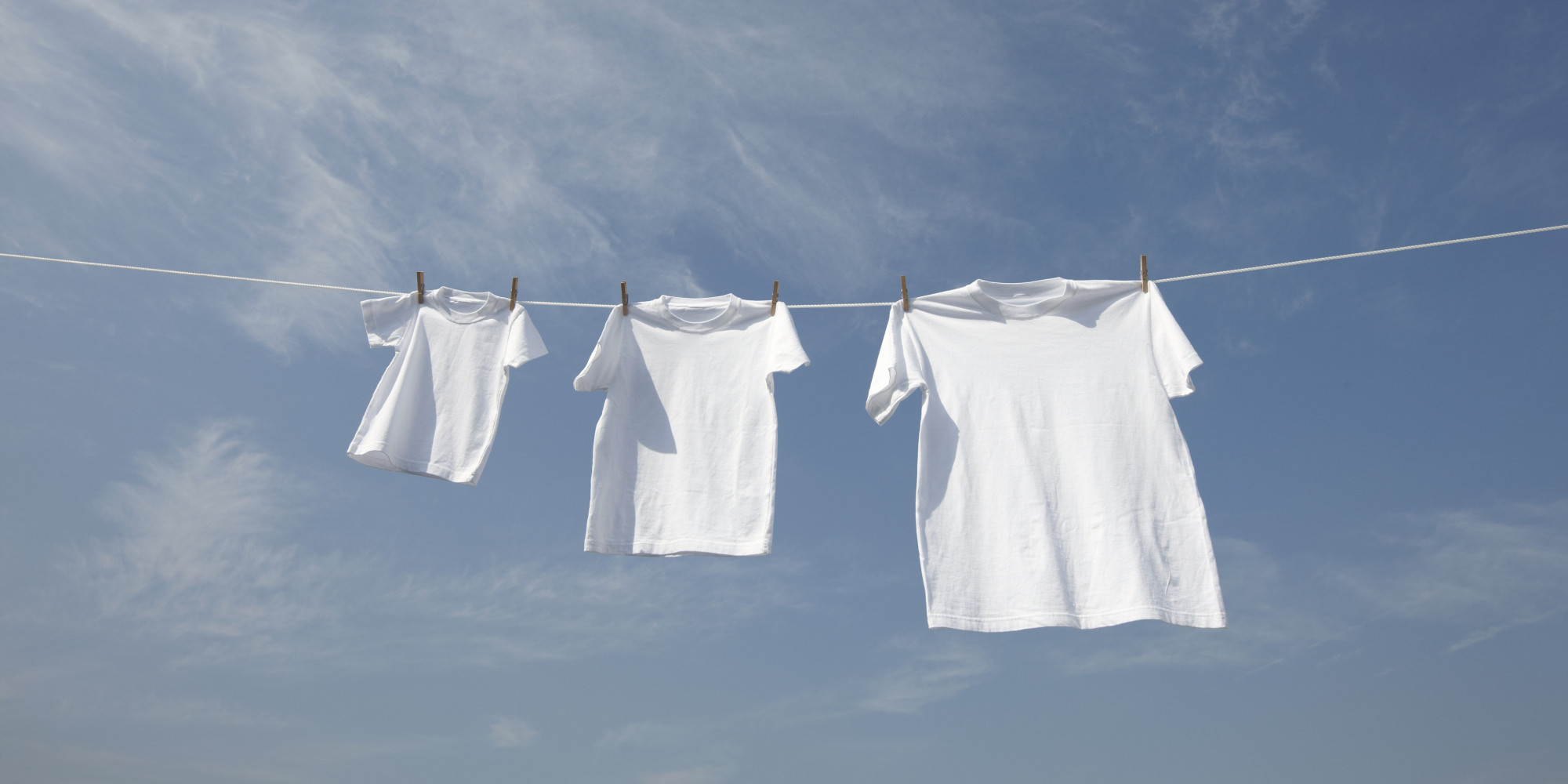 13+ Ways to Wear a Plain White T-Shirt | HuffPost