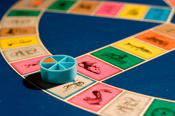 trivial pursuit game