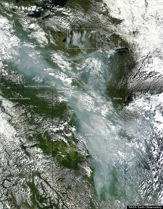 smoke from canada moves south
