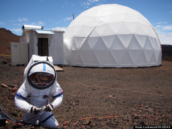 outside habitat hiseas