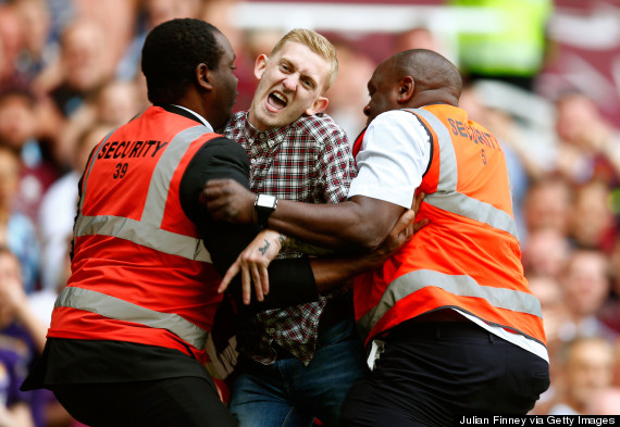 tottenham pitch invader