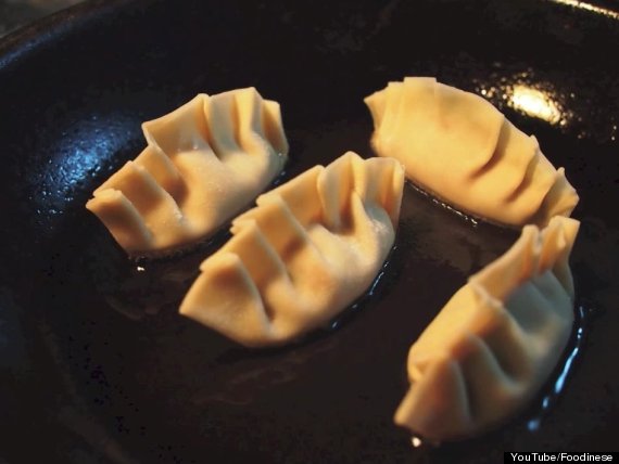 dumpling pan