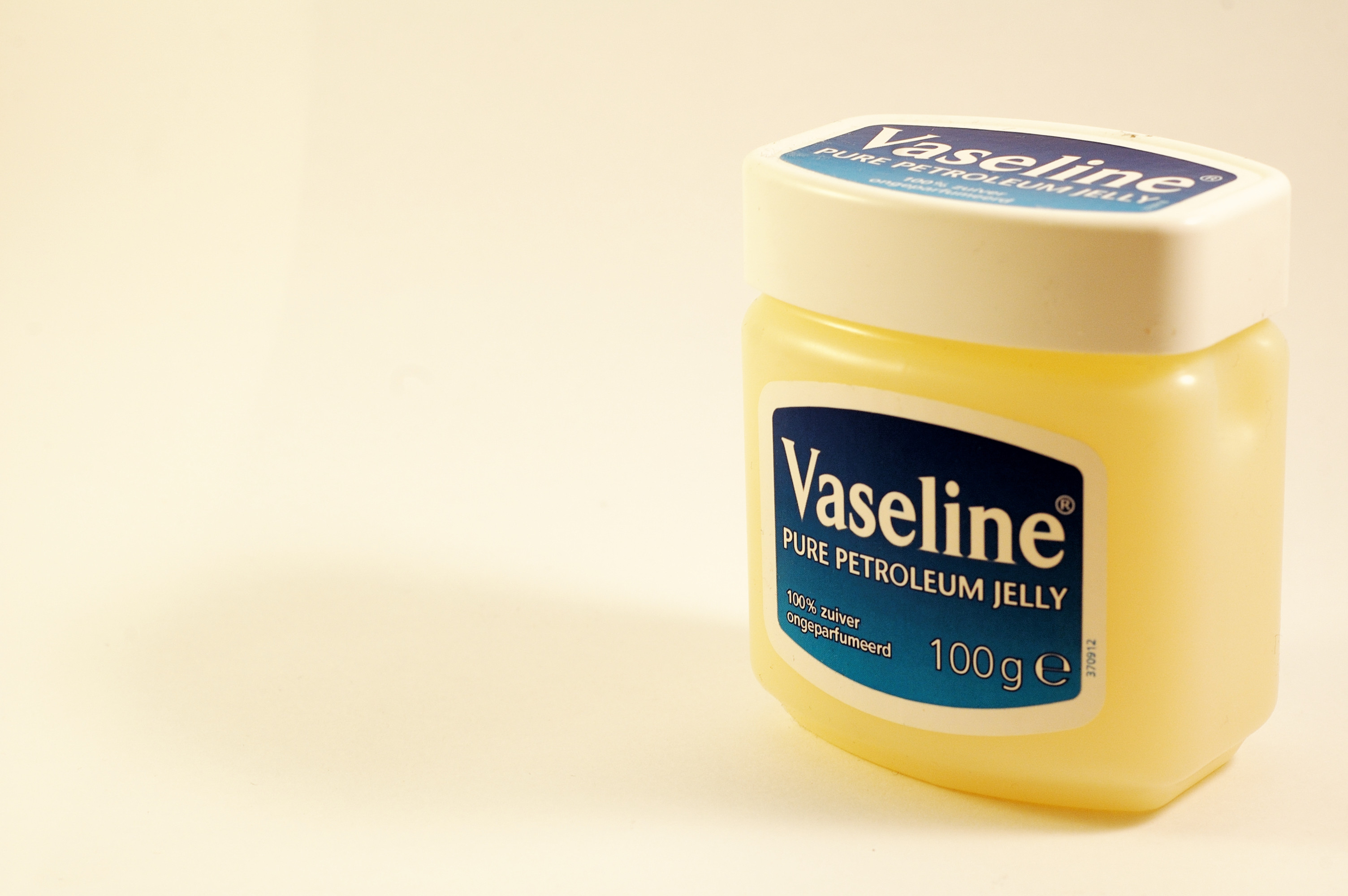 Petroleum jelly