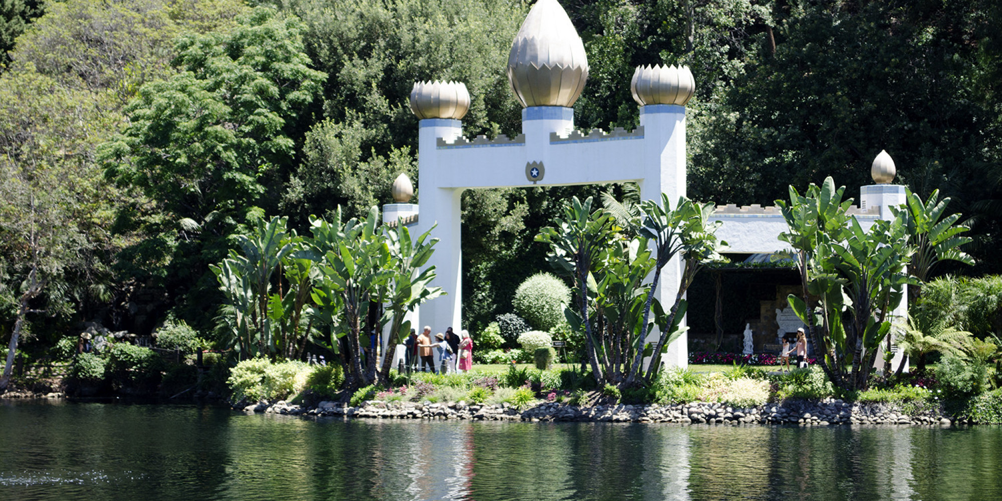 This Hidden Oasis Offers Spiritual Peace In The Heart Of Los Angeles ...