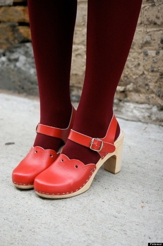 clogs tights