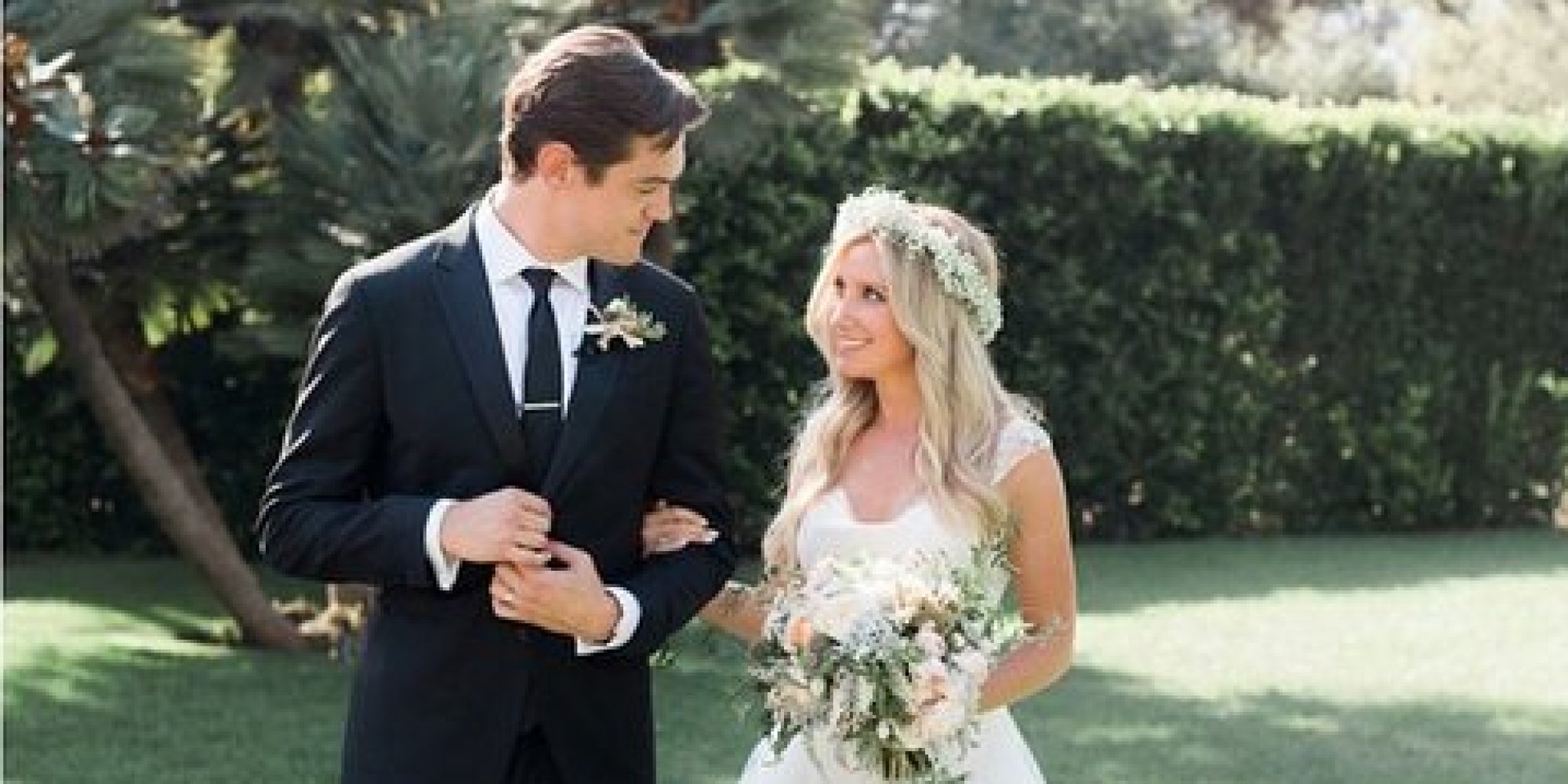 Ashley Tisdale Marries Musician Christopher French | HuffPost