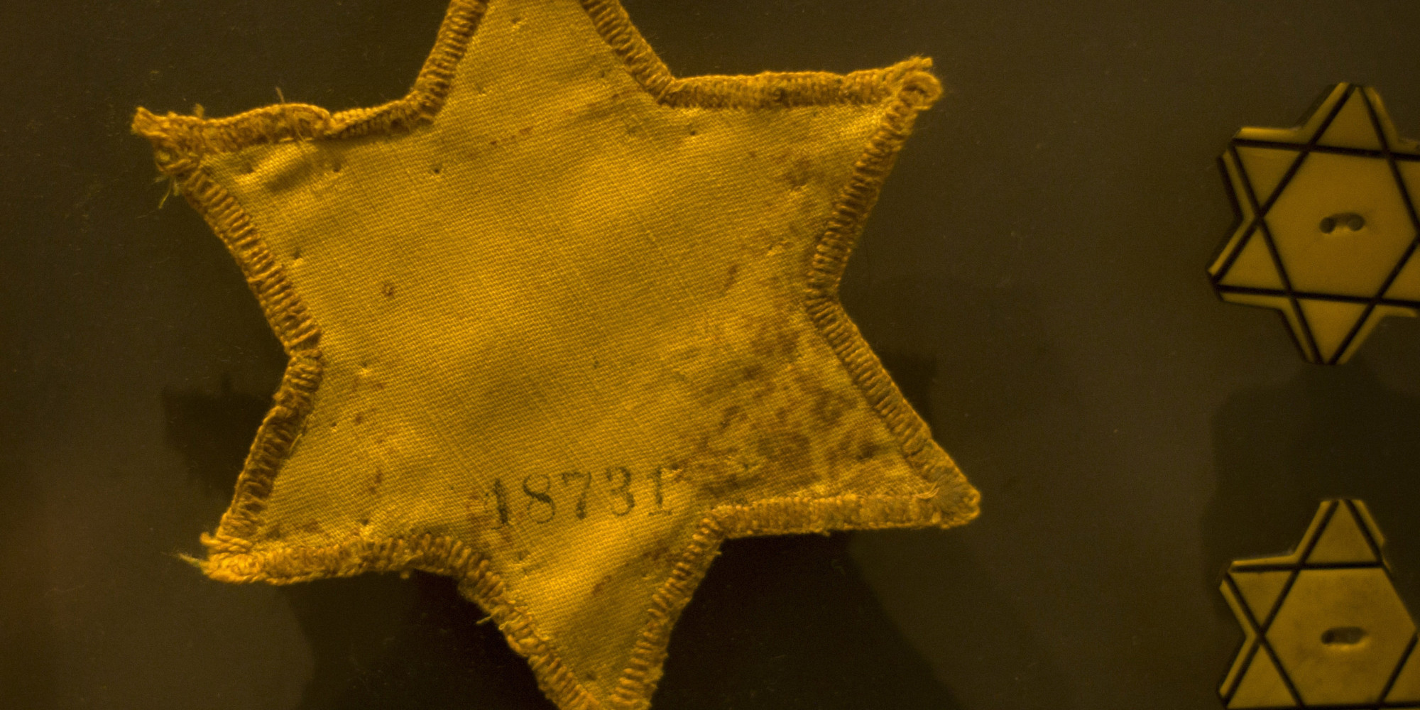 Звезда давида на одежде во время войны
