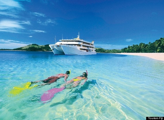 snorkeling fiji