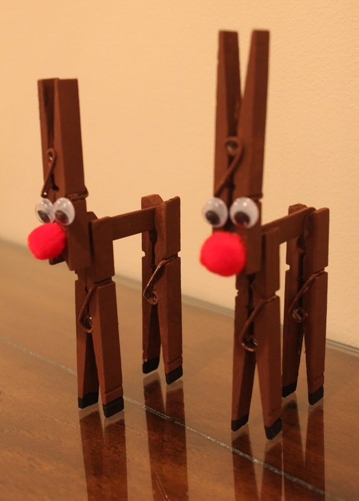 reindeer clothes pins