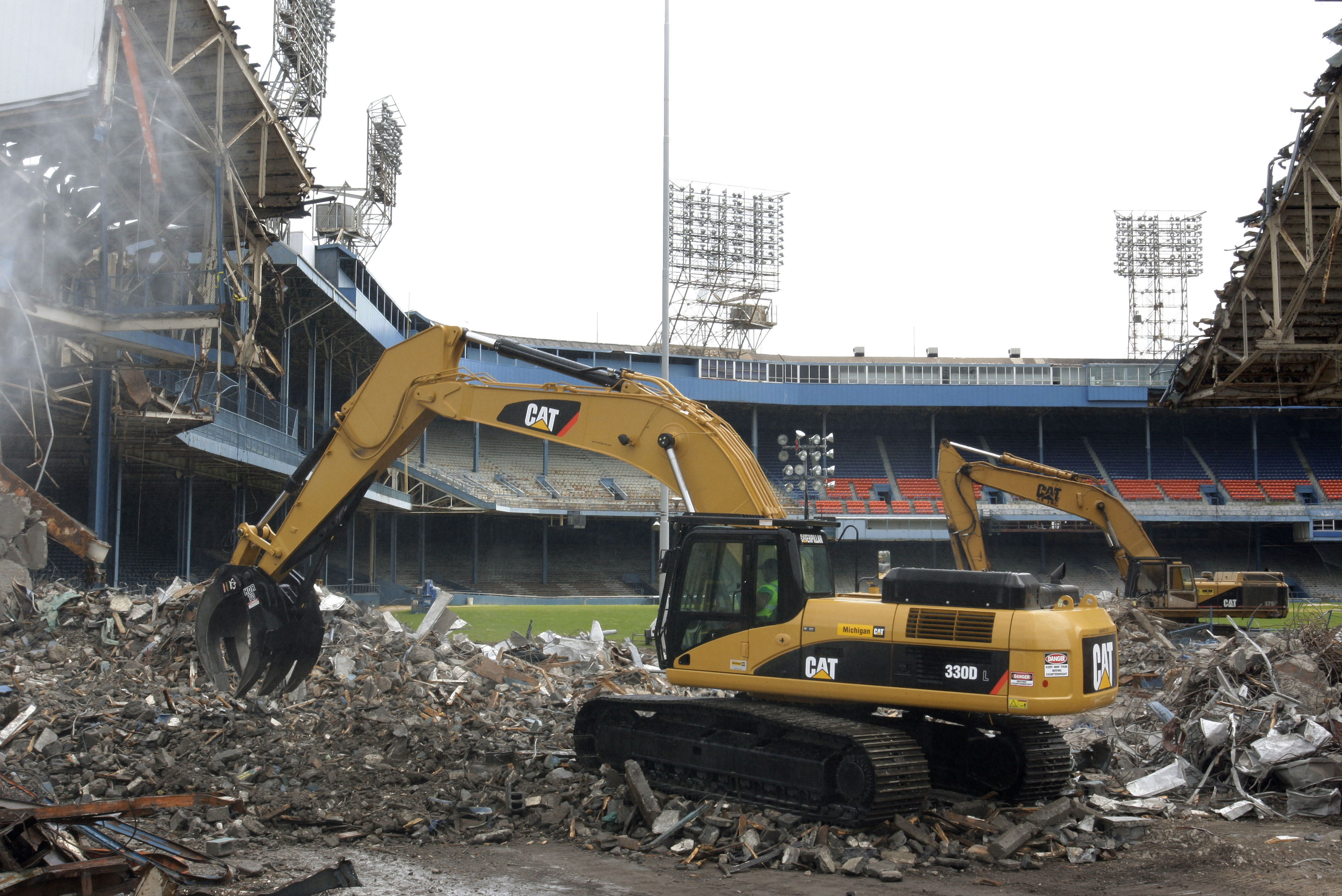 tiger stadium razed