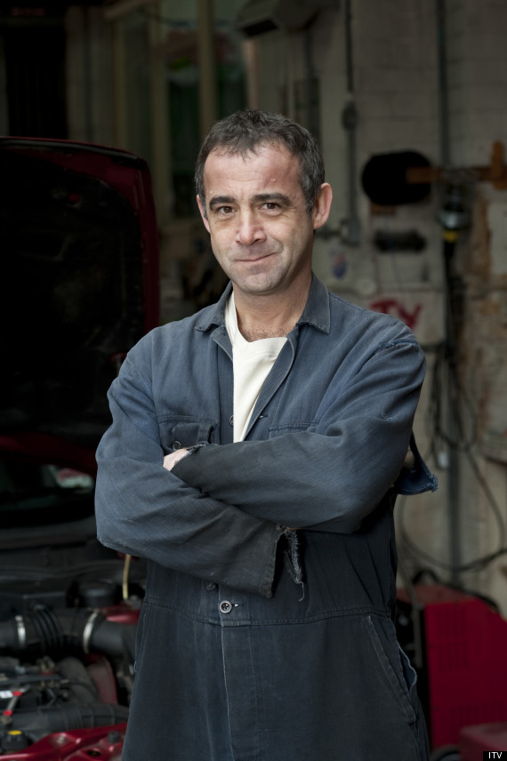 Coronation Street's Kevin Webster Won't Be Seen Drinking In the Rovers ...