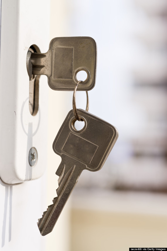 keys in apartment door