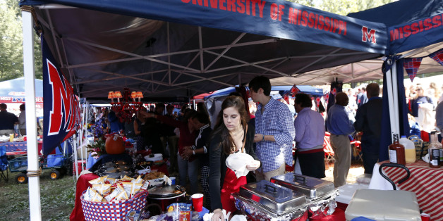 These Are College Football's Best (And Most Bizarre) Tailgating ...