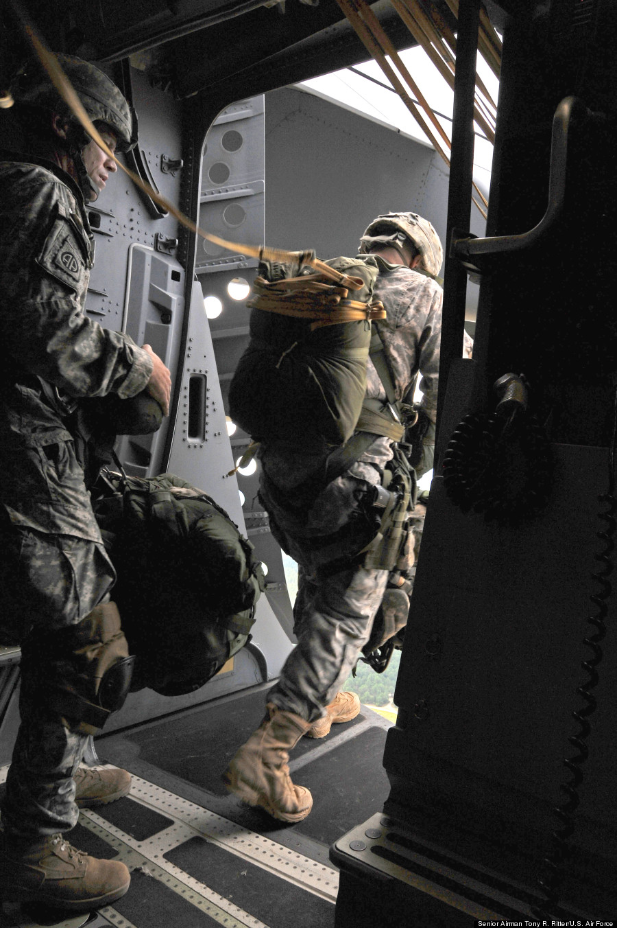 paratroopers