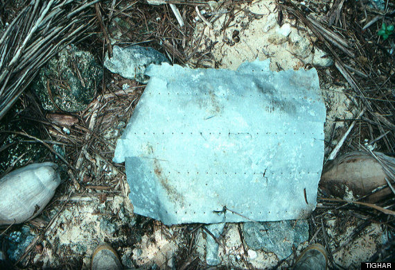 amelia earhart plane fragment