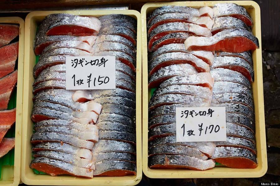 tsukiji fish market