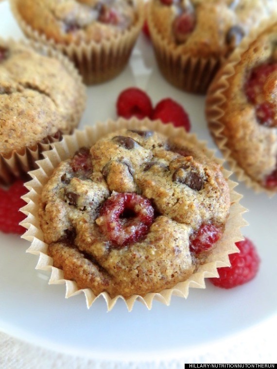 almond meal raspberry muffins