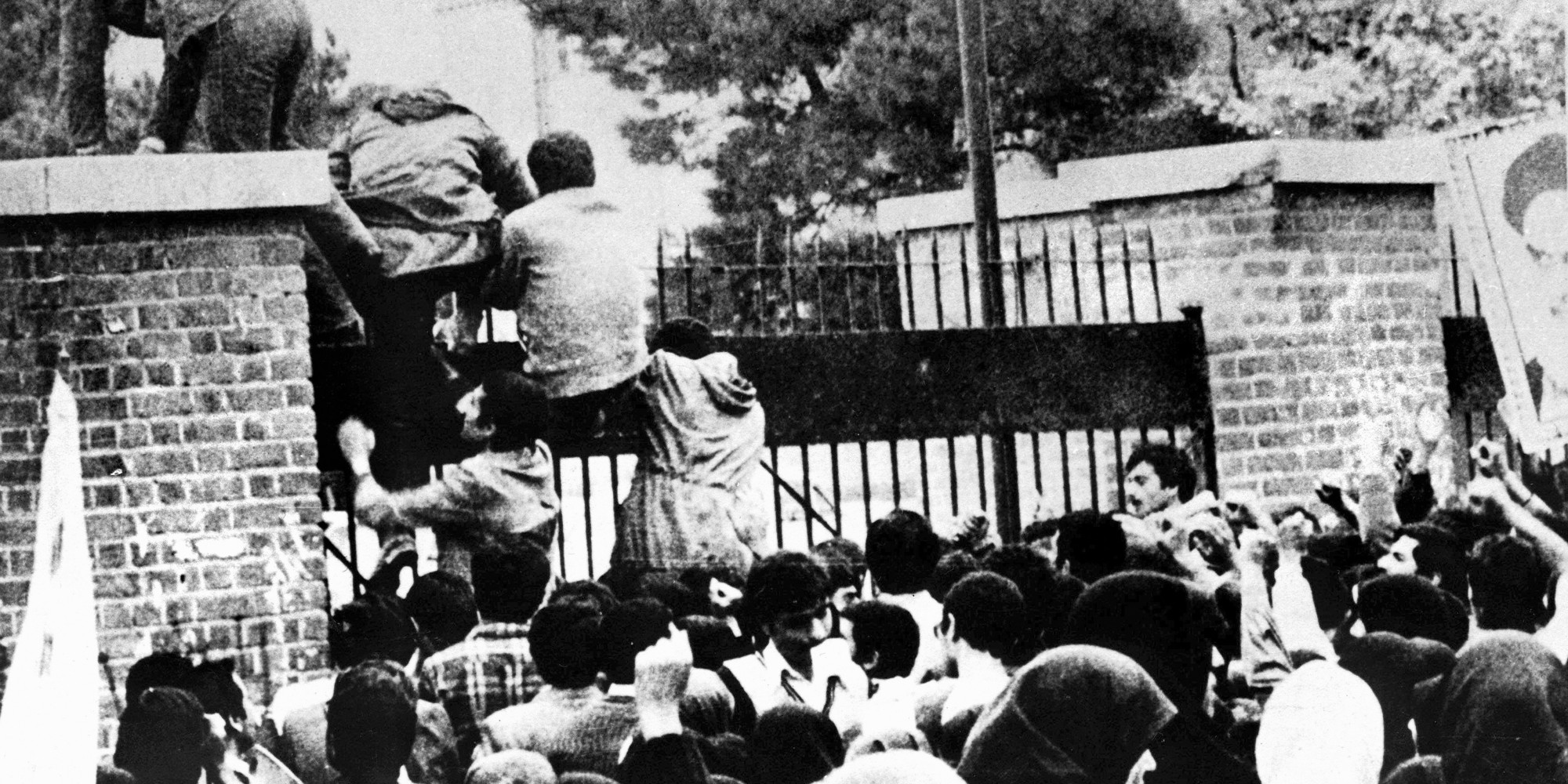 On This Day In 1979, Iranian Students Stormed The U.S. Embassy In ...