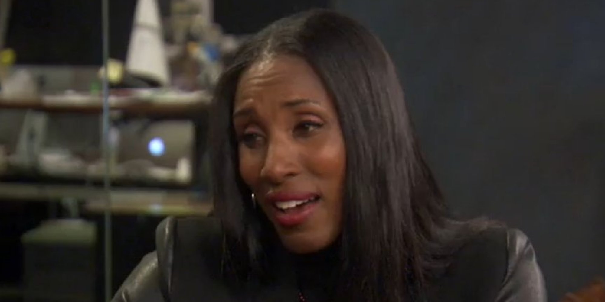 Lisa Leslie: Kobe Is 'A Disgruntled Old Man Right Now' | HuffPost