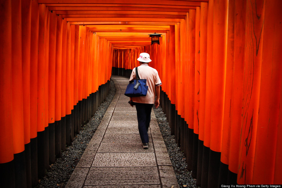 Travel The Fiery Red-Orange Halls Of Fushimi Inari-Taisha, Shrine ...