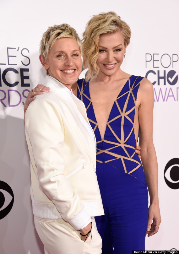 Ellen Degeneres And Portia De Rossi Steal The Show At The Peoples Choice Awards Huffpost