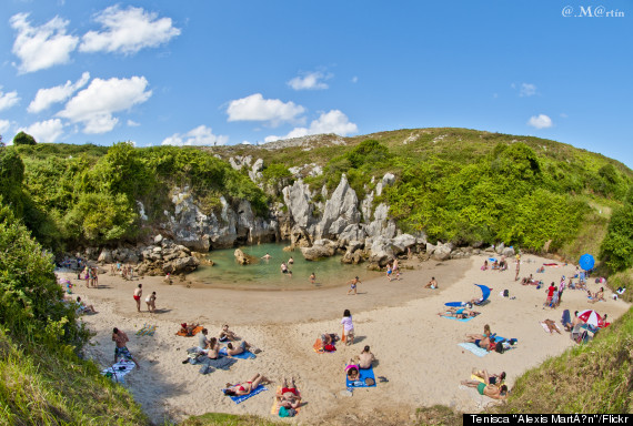 gulpiyuri beach