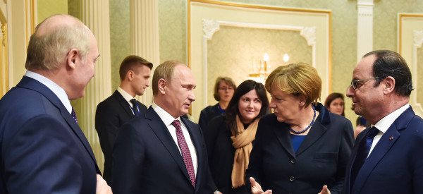 ukraine putin merkel