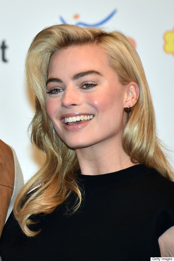 Margot Robbies Lush Locks And More Celebrity Beauty Looks We Loved This