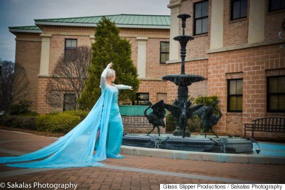 elsa arrest fountain