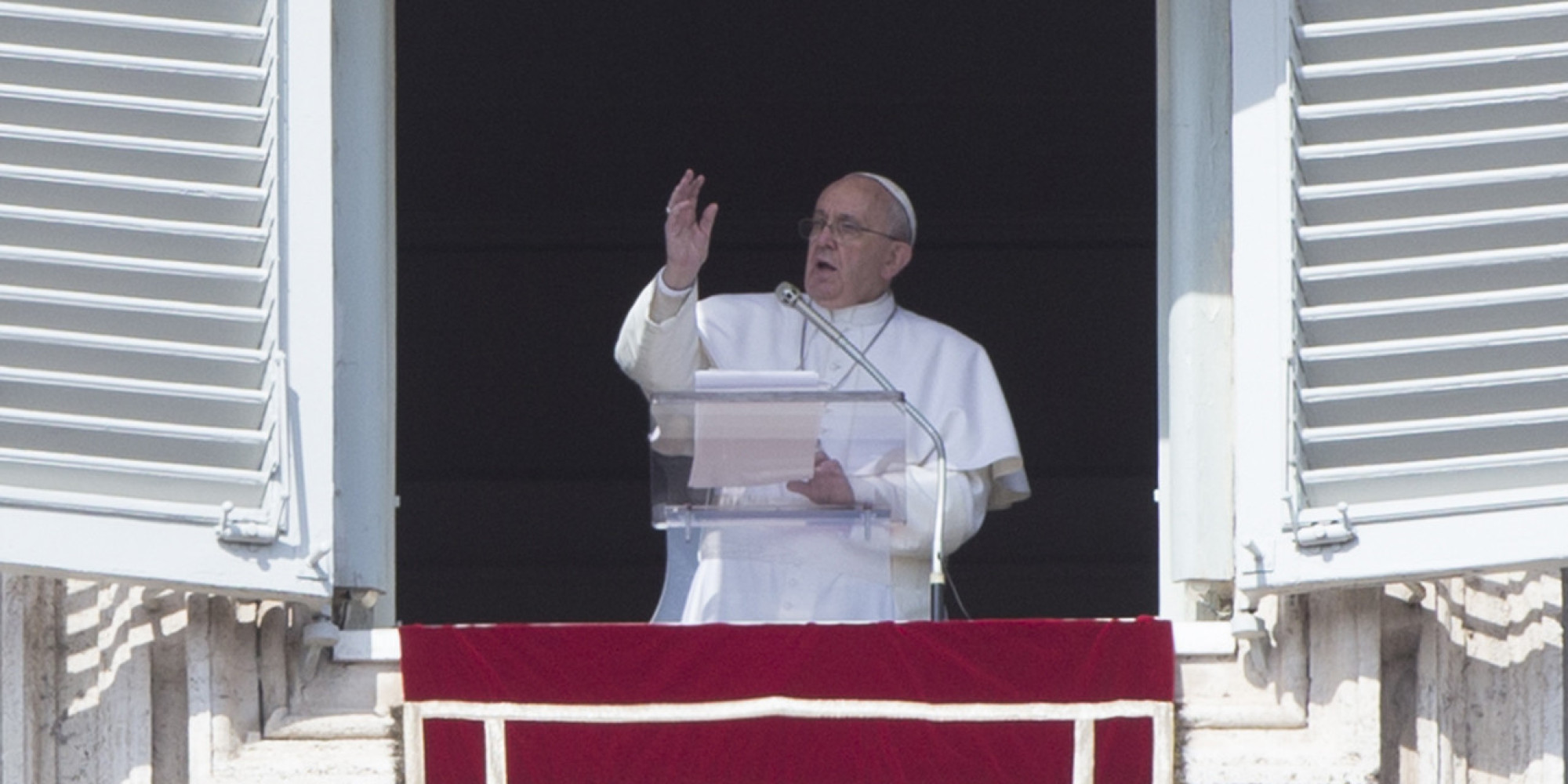 Pope Francis Leads Thousands In Prayer At The Vatican For Christians ...