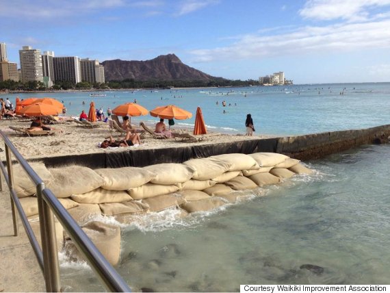 waikiki erosion