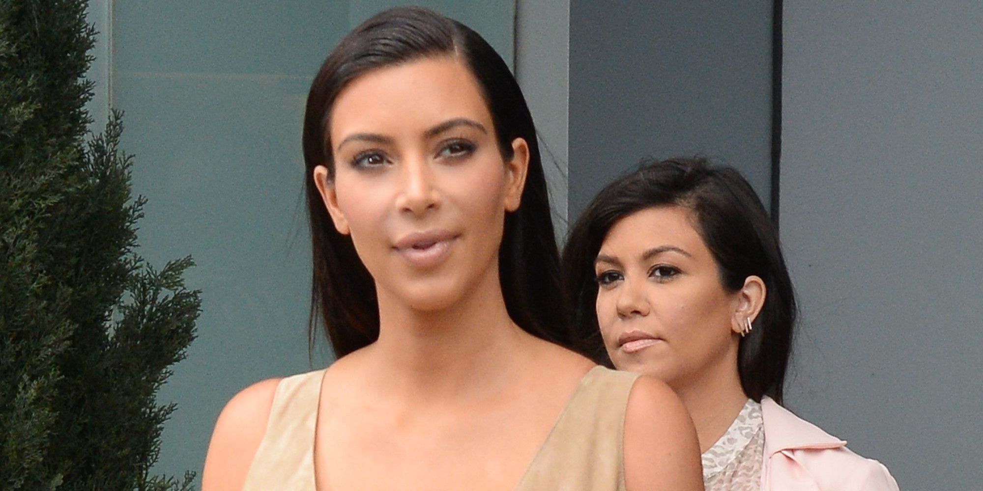 Kim K Throws Major Shade At Kourtney In New 'KUWTK' Clip - Kim ...