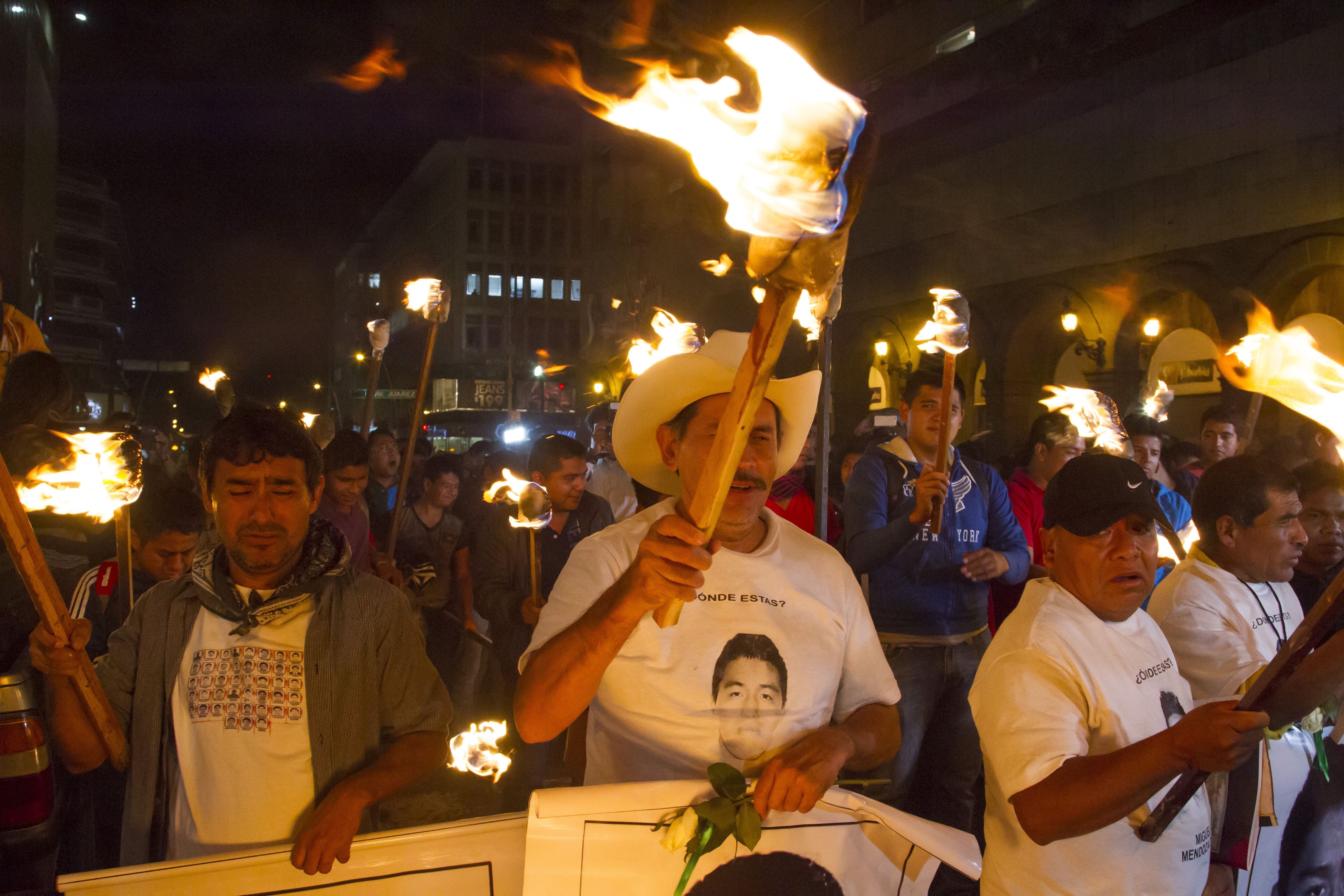 ayotzinapa caravan