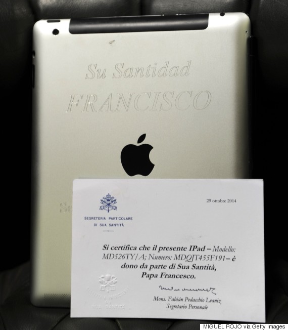 pope francis ipad