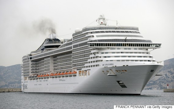 passengers cruise ship