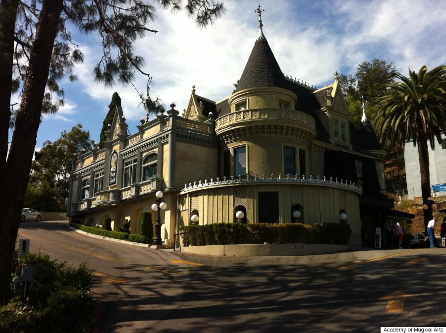 A Brief And Enchanting Visual History Of Los Angeles Iconic Magic Castle Huffpost