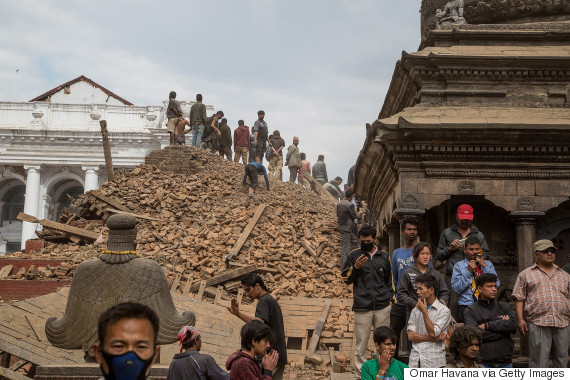 nepal search earthquake