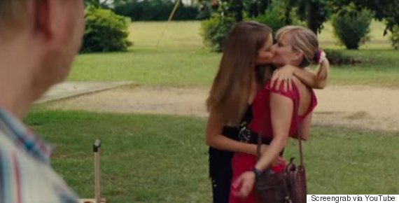 reese witherspoon lesbian kiss