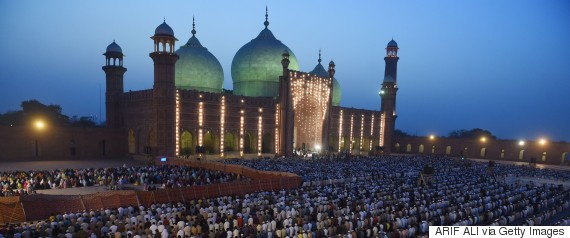 badshahi mosque