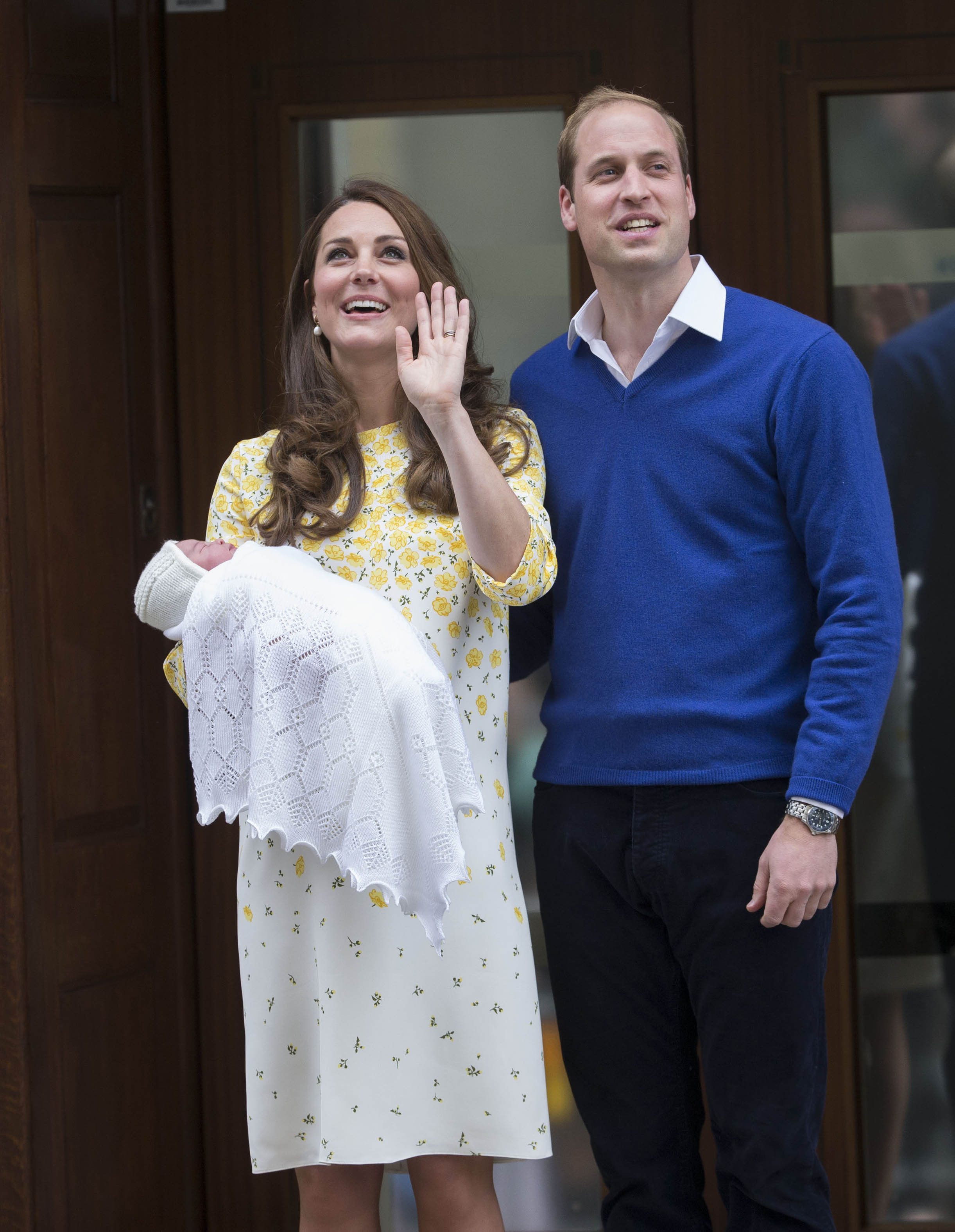 Kate Middleton Wears Custom Jenny Packham To Introduce Princess Charlotte  To The World