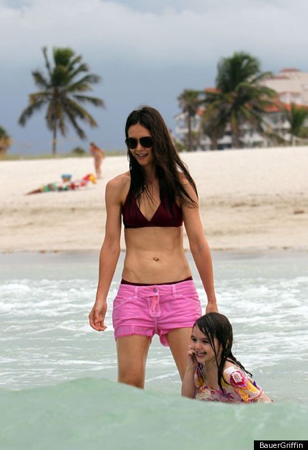 Katie Holmes In A Bikini With Suri PHOTOS HuffPost Entertainment