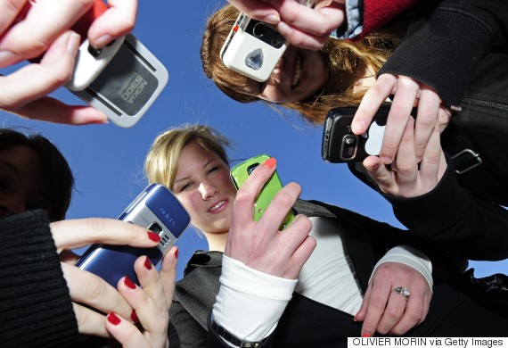 teenagers phones school