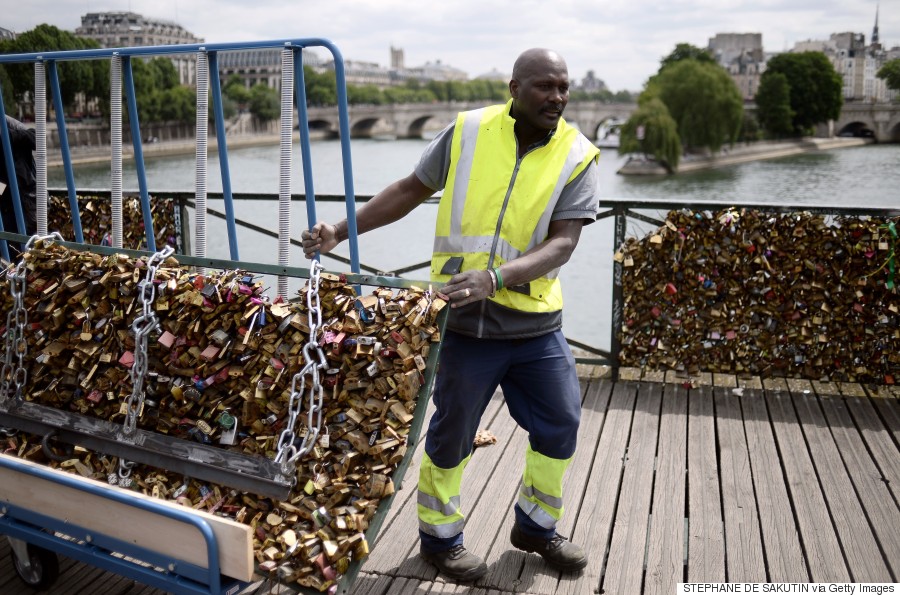 love locks paris