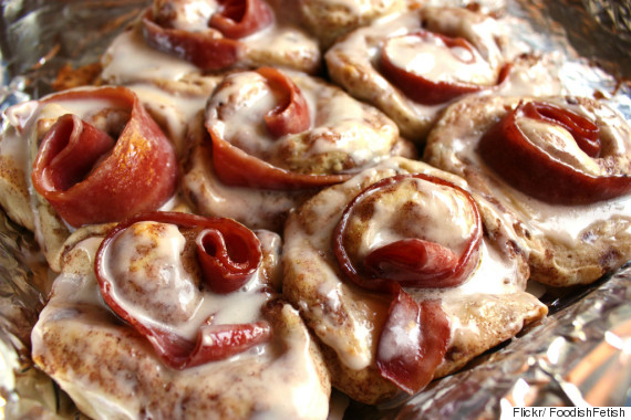 bacon cinnamon roll