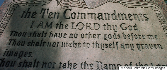 ten commandments display