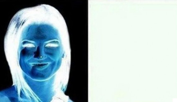 Can You See Her? Creepy Blue Face Optical Illusion Will Blow You Away ...