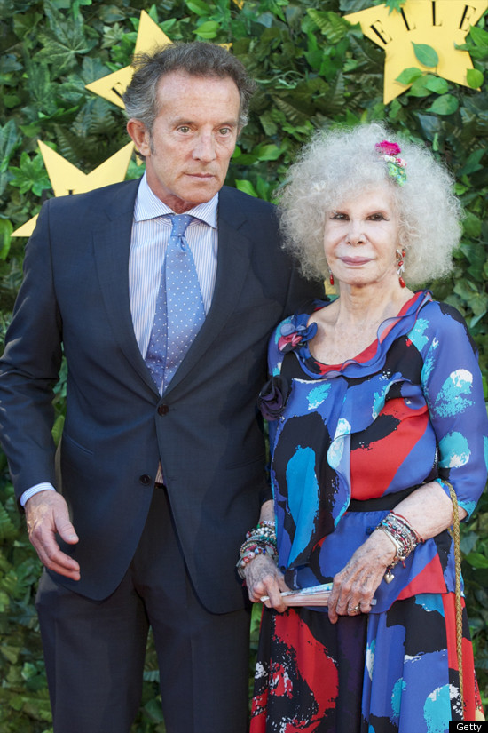 Duchess Of Alba Cayetana Fitz James Stuart Alfonso Diez To Marry Photos And Video Huffpost Life