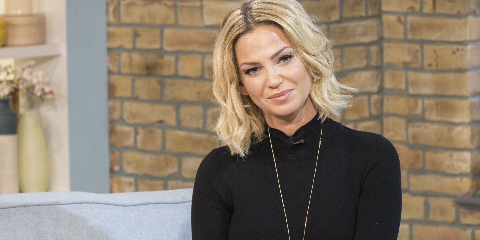 Sarah Harding Brushes Off 'Coronation Street' Negative Critics: 'It ...