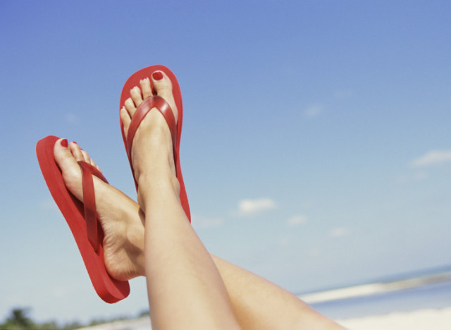 Flip-Flop Feet: How To Defeat Foot Cooties And Flaunt Sexy Toes.