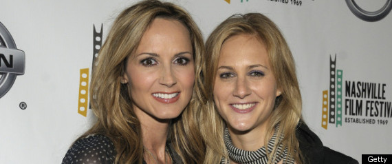 Chely Wright Weds; Marries Girlfriend Lauren Blitzer